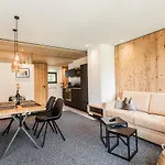 S'hoamatl Dorfkrug Апарт-отель 4*