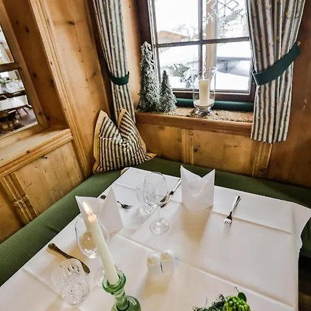 S'hoamatl Dorfkrug Hotel apartamentowy 4*