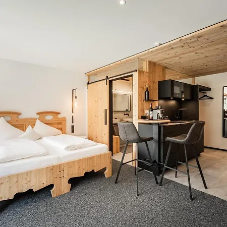 Aparthotel Dorfkrug 3*